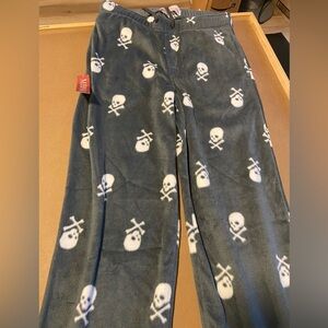 Merona mens fleece skull sleep pants. Medium NWT